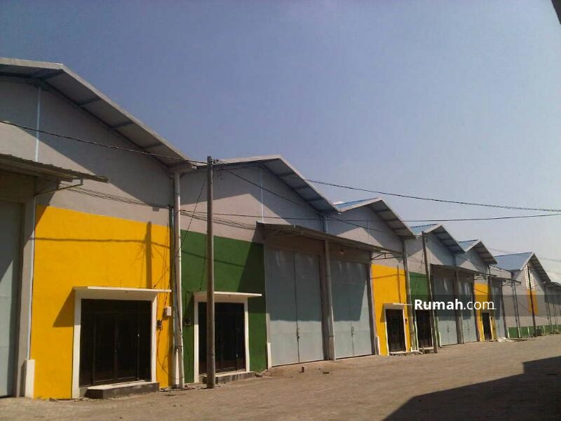 Warehouse Biss Park